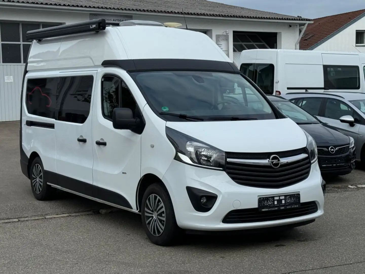 Opel Vivaro B L2H2  Luxus Camper Wohnmobil*SOLAR*HOCH Blanco - 2