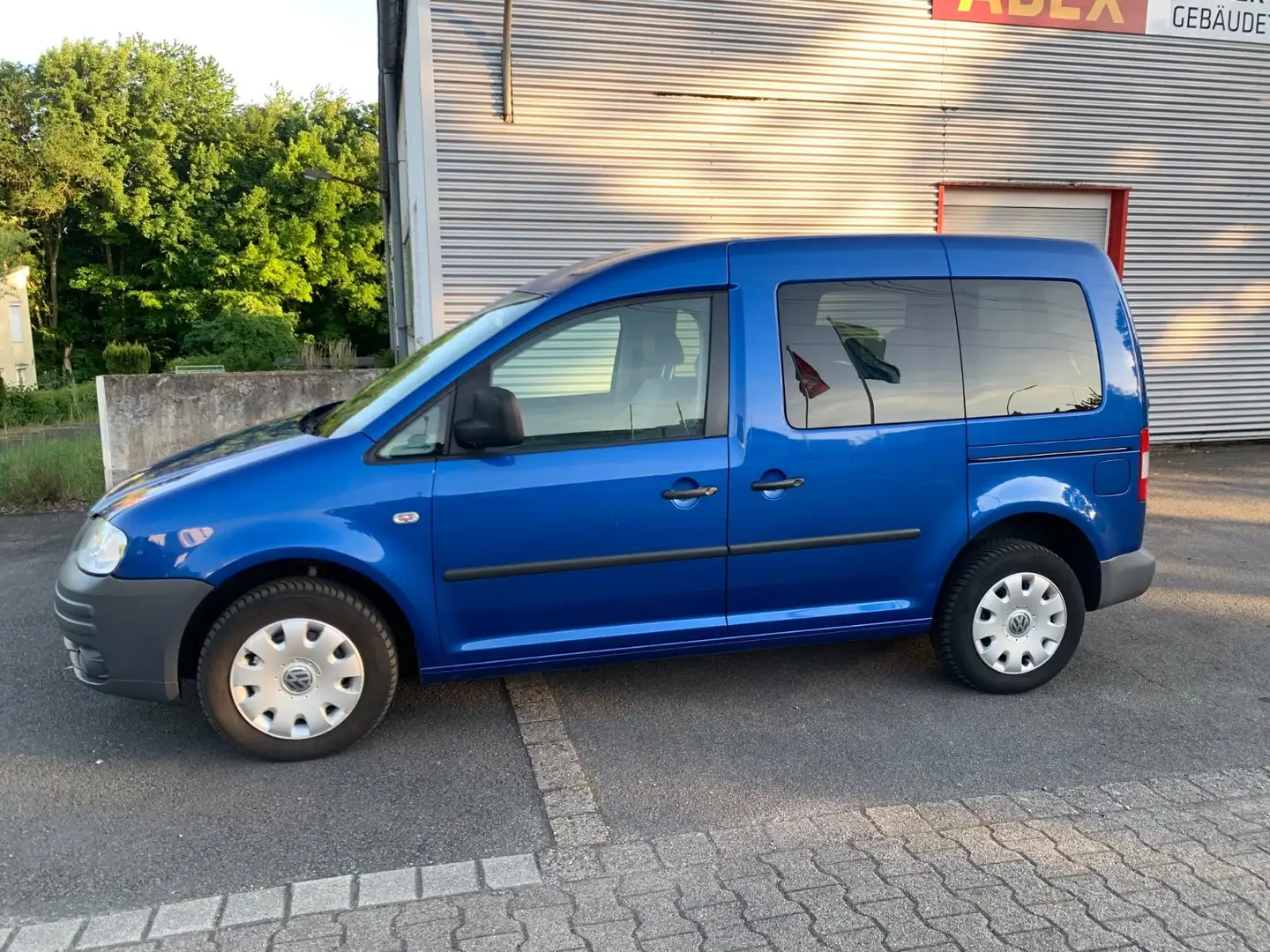 Volkswagen Caddy Life*Automatik DSG*Klima*Sitzh*7 Sitze*1HD Blau - 1