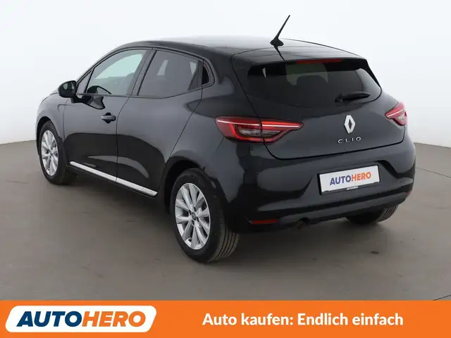 Renault Clio view 4