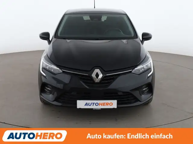 Renault Clio view 9