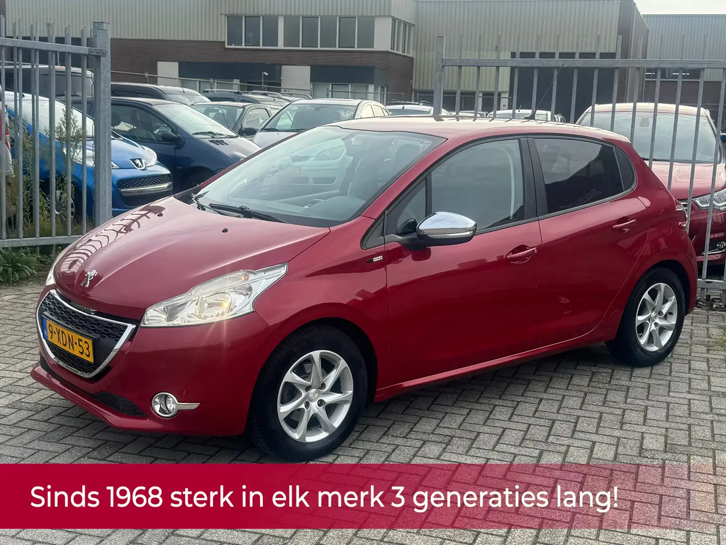 Peugeot 208 1.2 VTi Style 82PK 5 deurs! NL AUTO NAP! Navi l Tr Rojo - 1
