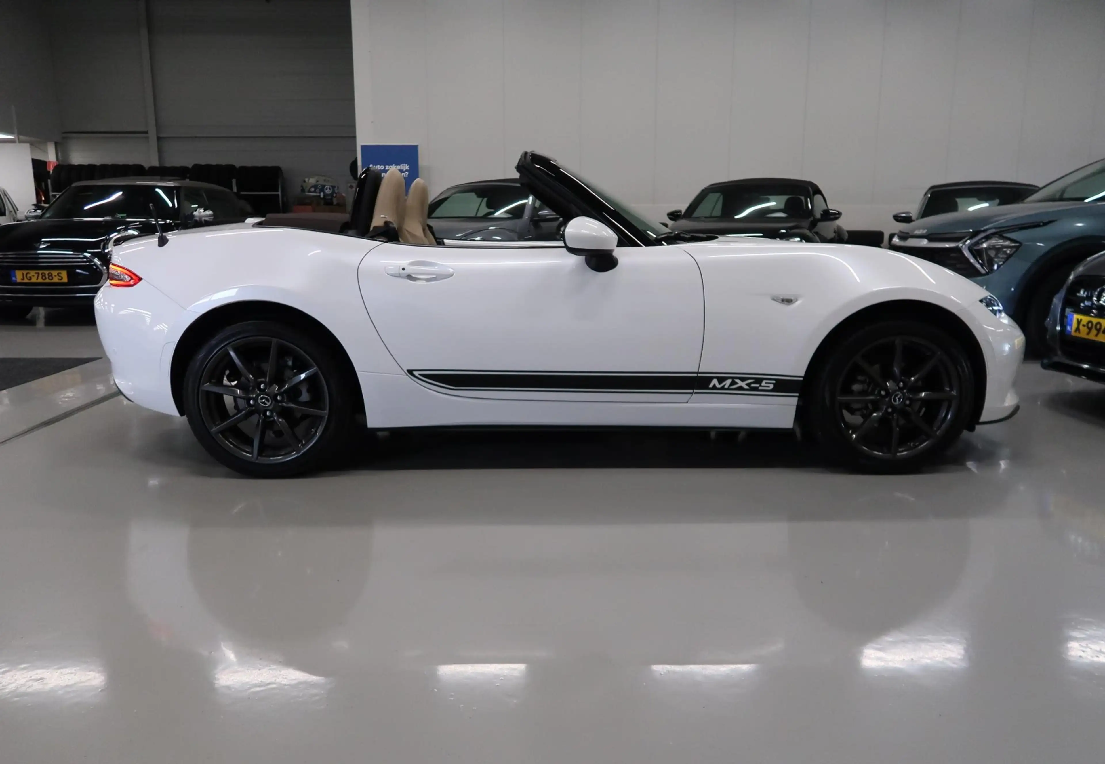 Mazda MX-5 1.5 SkyActiv-G 132 Chairo Bose Camera NL-auto Navi — photo 28