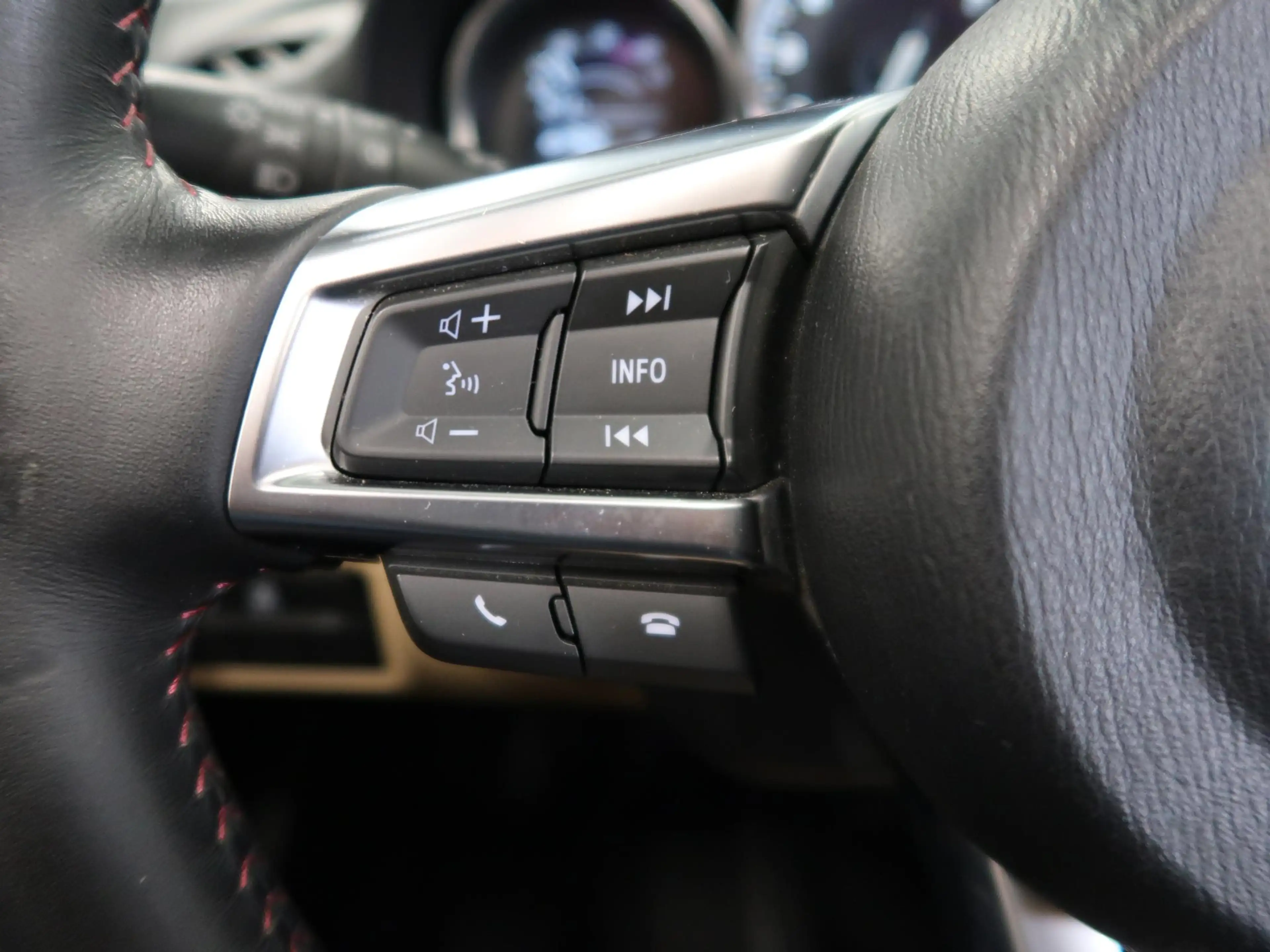 Mazda MX-5 1.5 SkyActiv-G 132 Chairo Bose Camera NL-auto Navi — photo 50