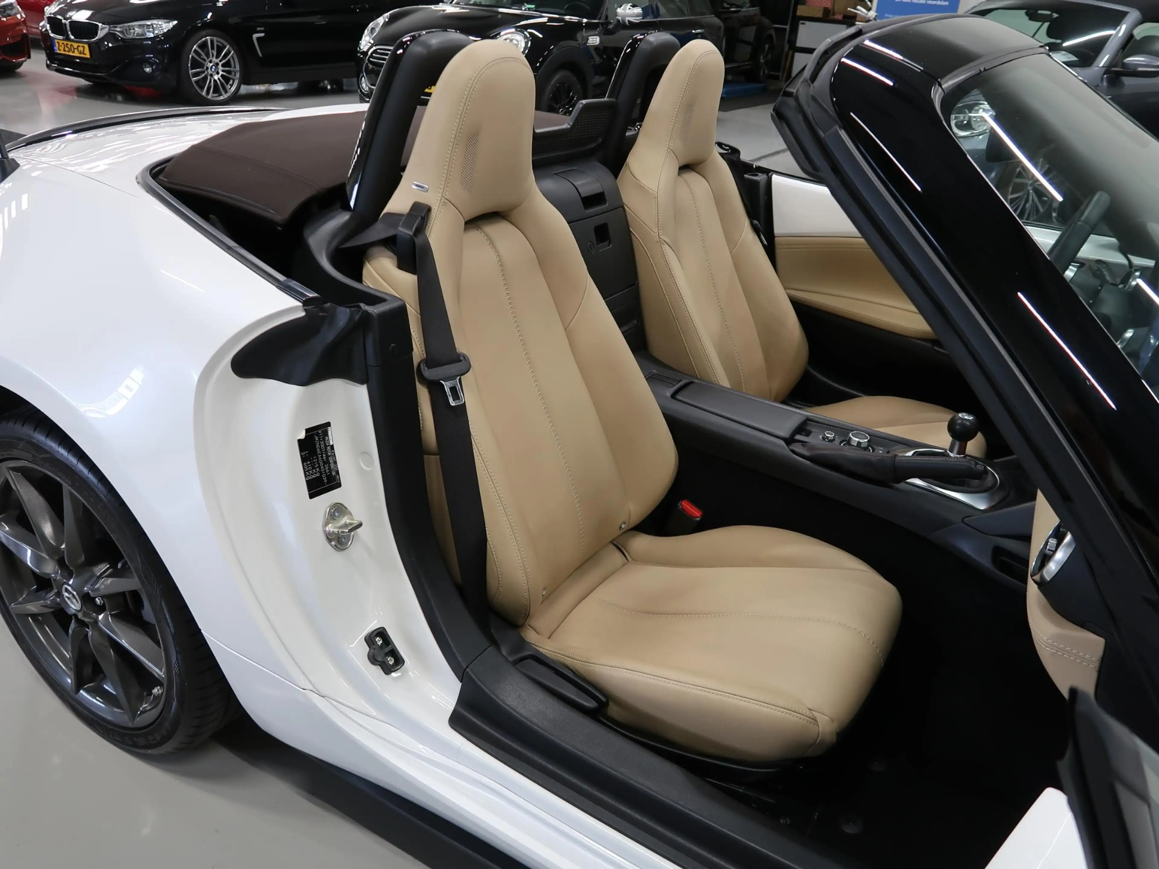 Mazda MX-5 1.5 SkyActiv-G 132 Chairo Bose Camera NL-auto Navi — photo 44