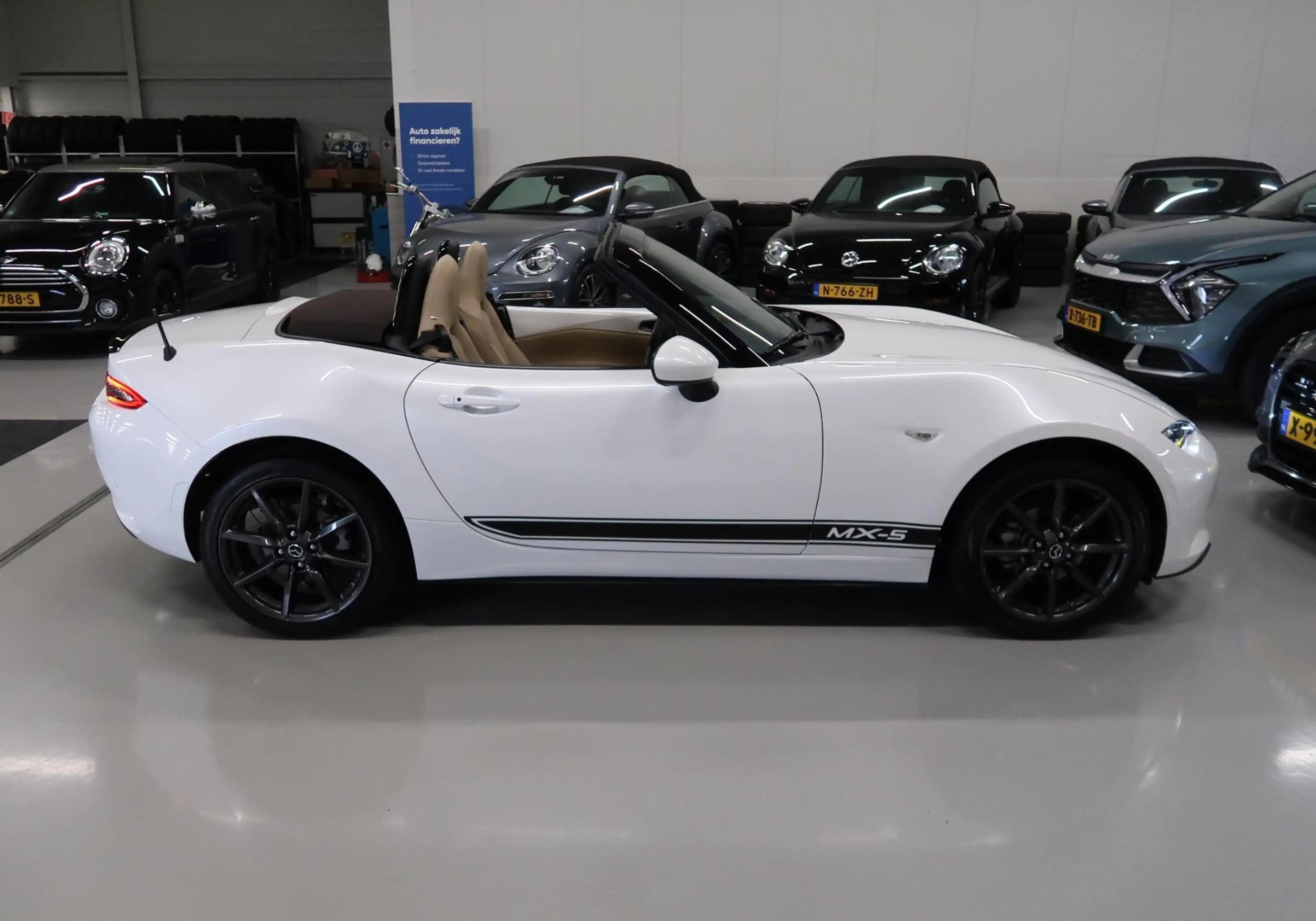Mazda MX-5 1.5 SkyActiv-G 132 Chairo Bose Camera NL-auto Navi — photo 47