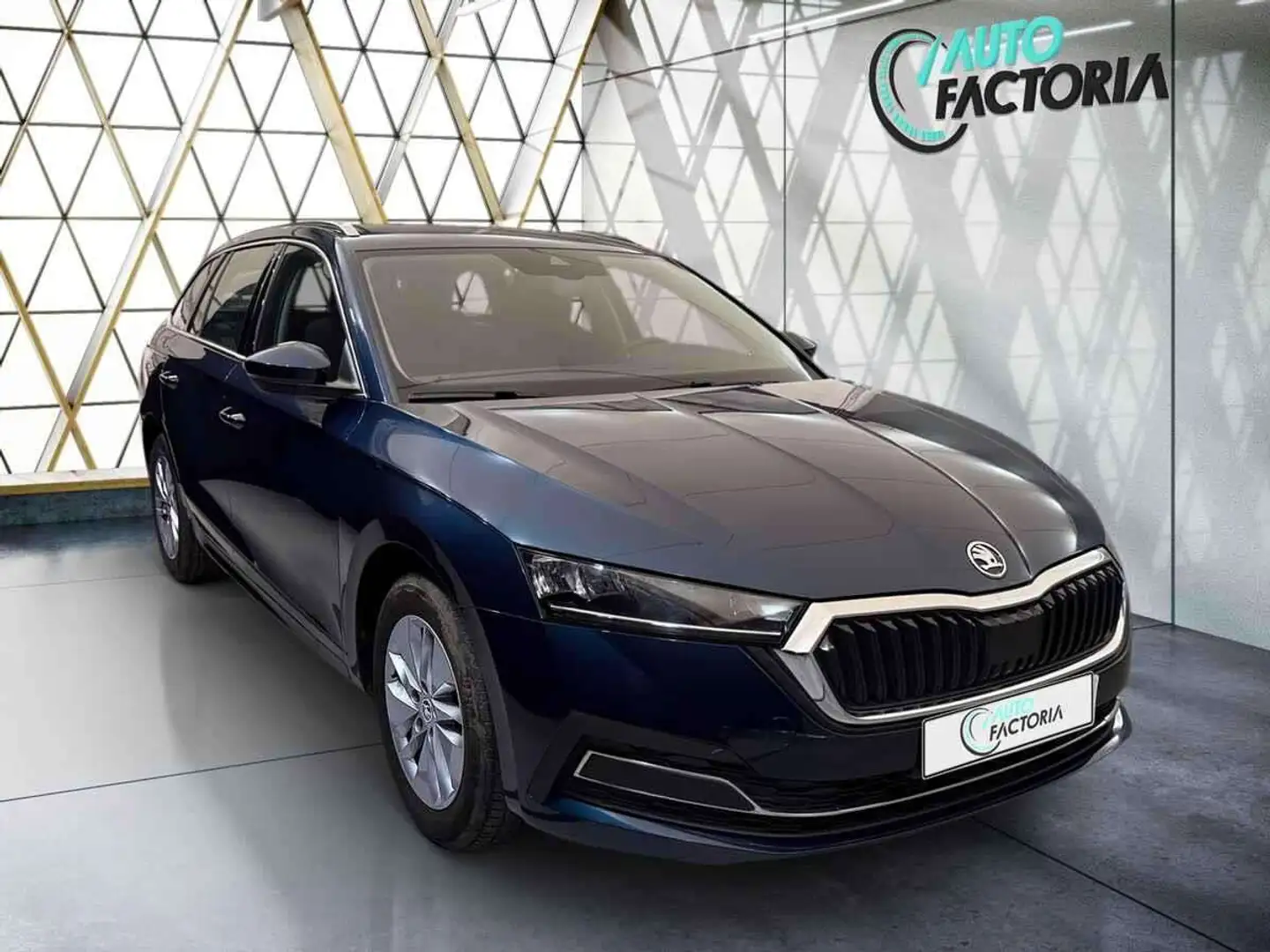 Skoda Octavia Break -22% 2.0 TDI 115cv+MIRRORLINK+CAM+Opts Blauw - 2