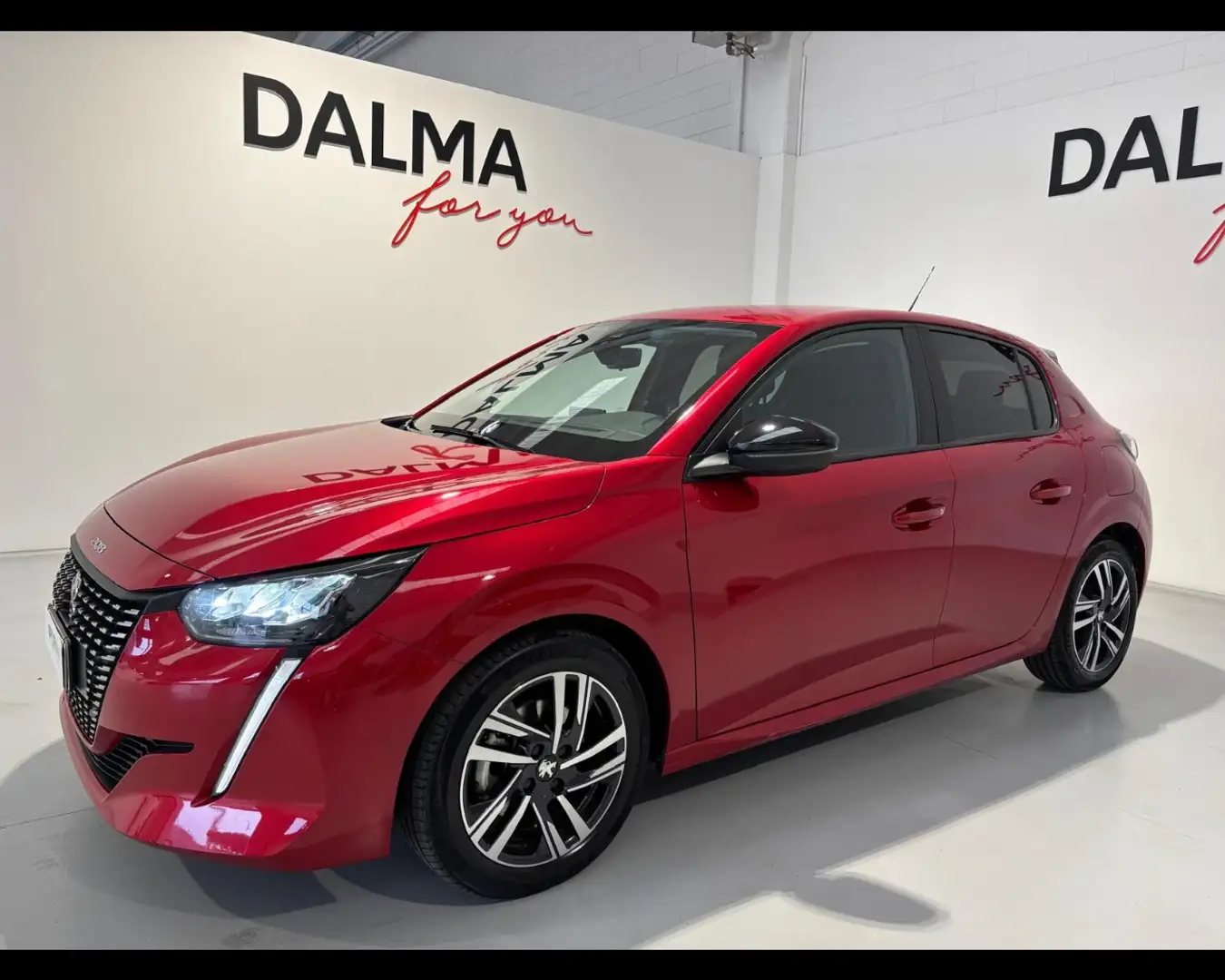 Peugeot 208 5 Porte 1.2 PureTech Active Pack Rot - 1