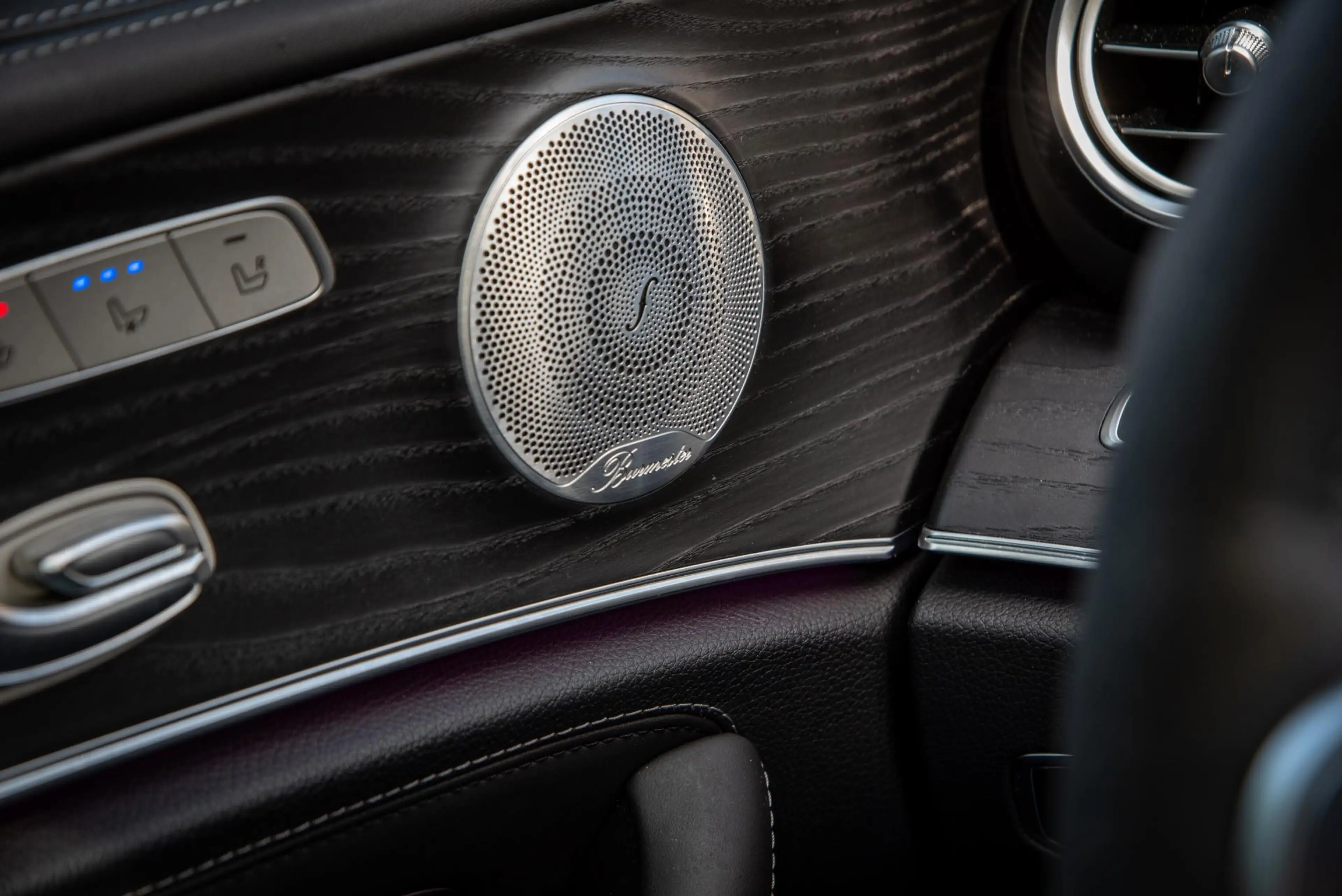 Mercedes-Benz E 63 AMG S 4MATIC+ Burmester Pano Widescreen Ambient 360 Ca — photo 26