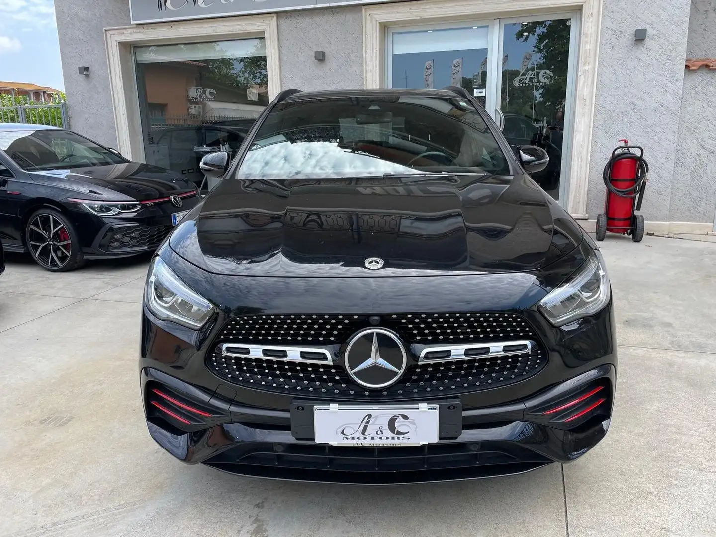 Mercedes-Benz GLA 200 GLA 200 d Automatic Premium Edition AMG Luci Ambie Noir - 2