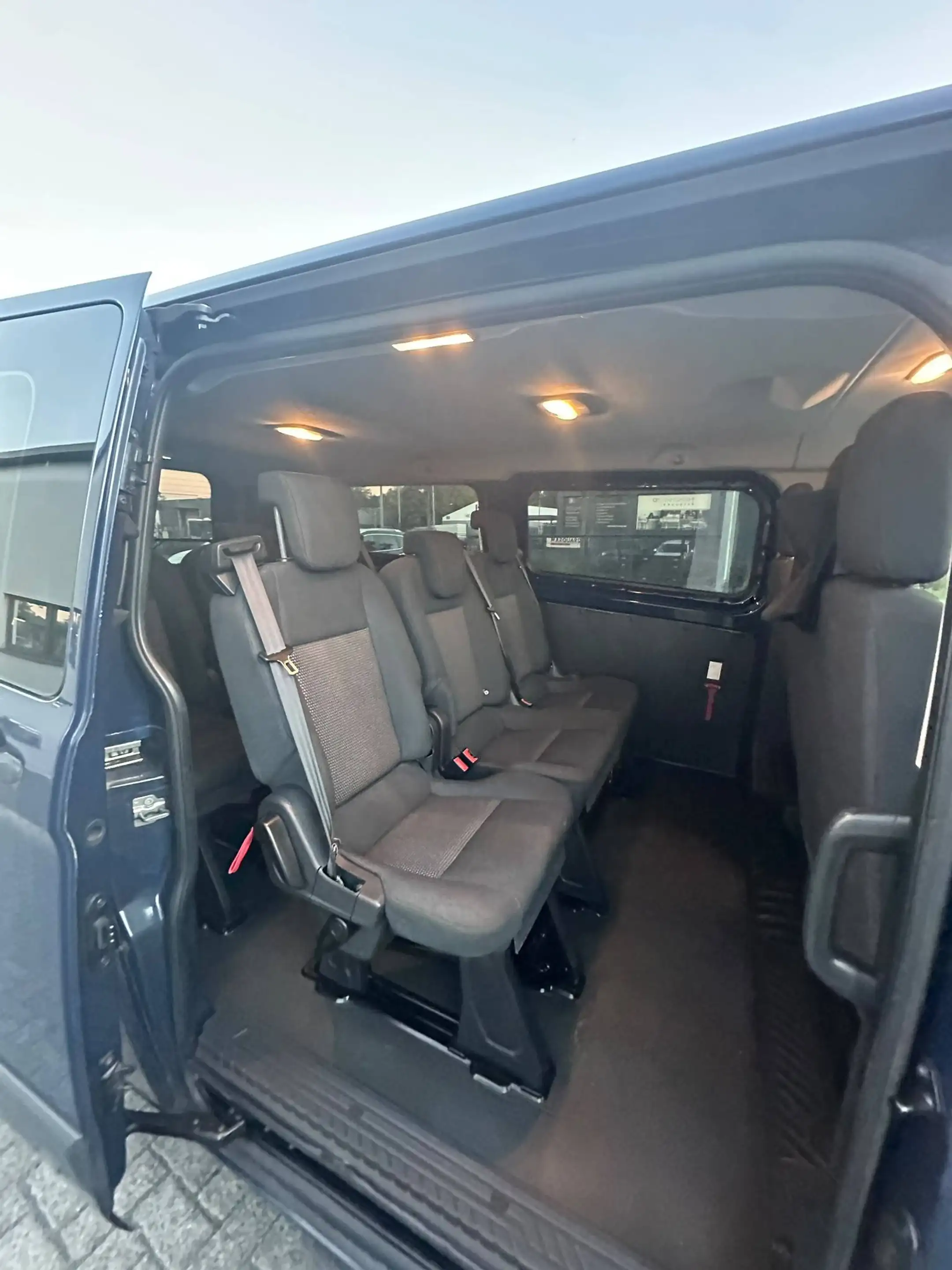 Ford Tourneo Custom 310 L2 — photo 7