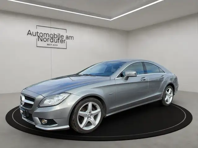 Mercedes-Benz CLS 350 BlueEfficiency AMG 7G-1Hand-Tronic-Vollausstattung