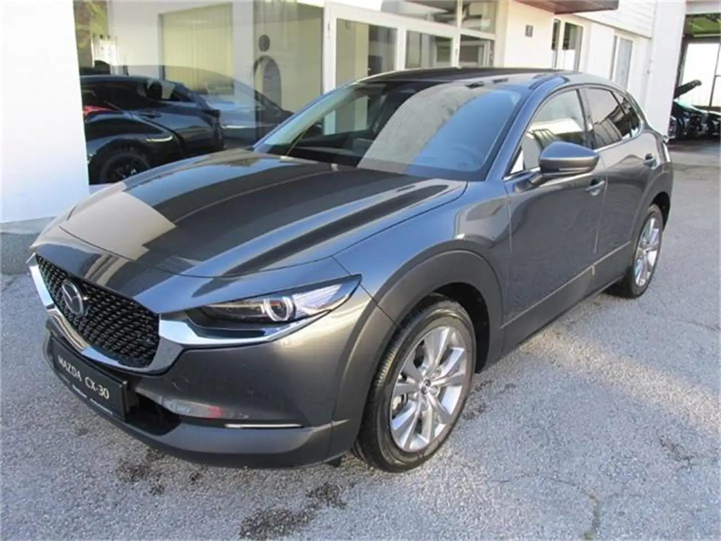 Mazda CX-30 2025 2.5L e-SKYACTIV G 140ps 6AT 2WD E Grau - 1