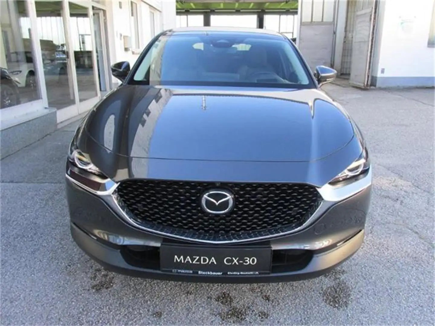 Mazda CX-30 2025 2.5L e-SKYACTIV G 140ps 6AT 2WD E Grau - 2