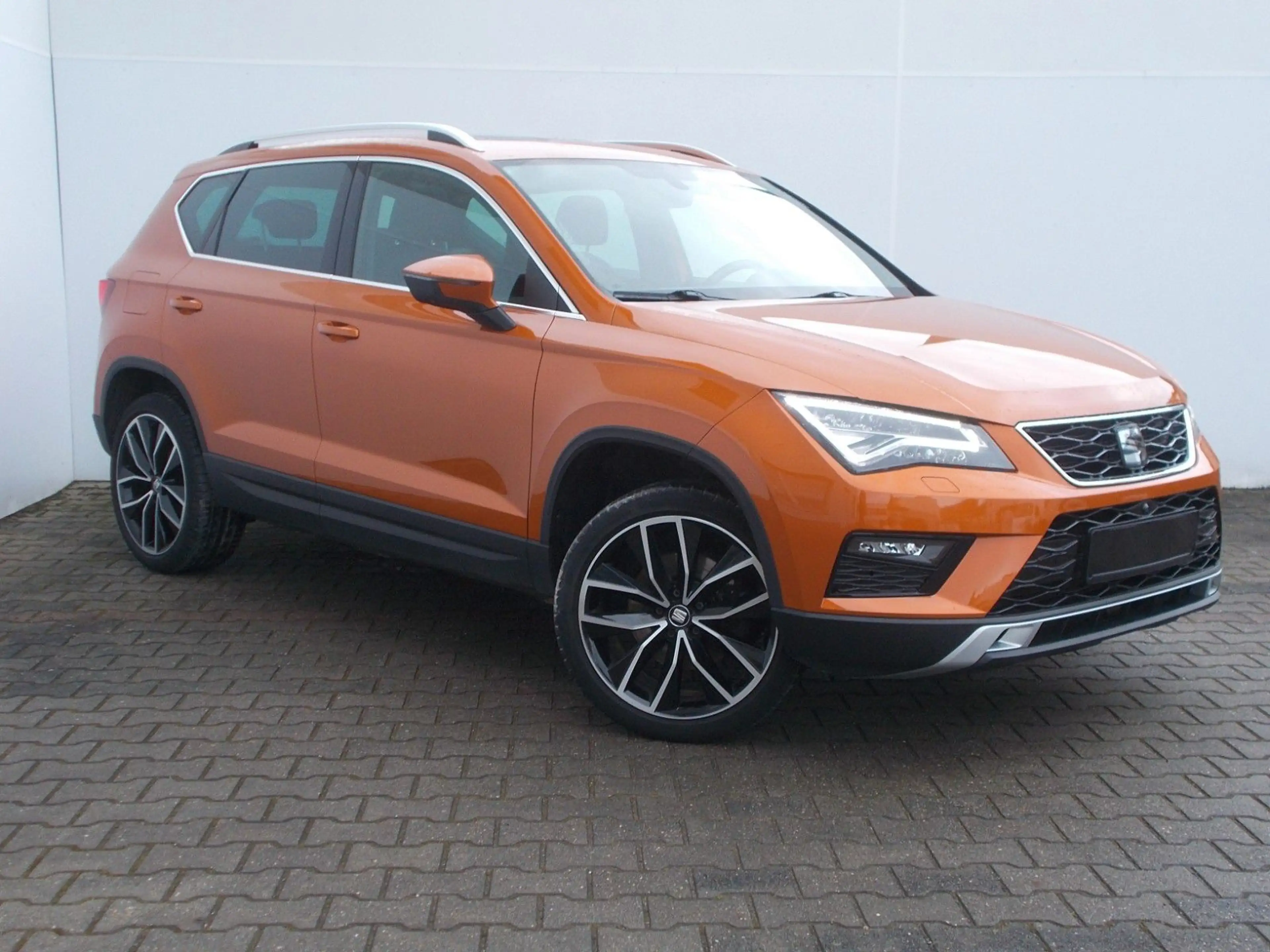 SEAT Altea 1,5 TSI * NAVI * LED * 360° Kamera * Panor — photo 4