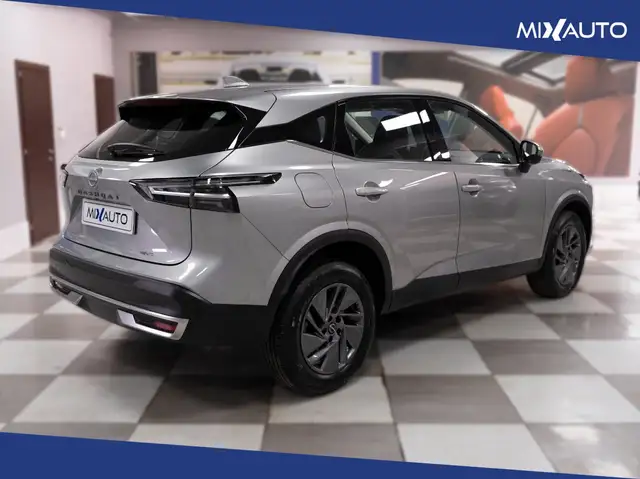 Nissan Qashqai view 5