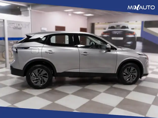 Nissan Qashqai view 6