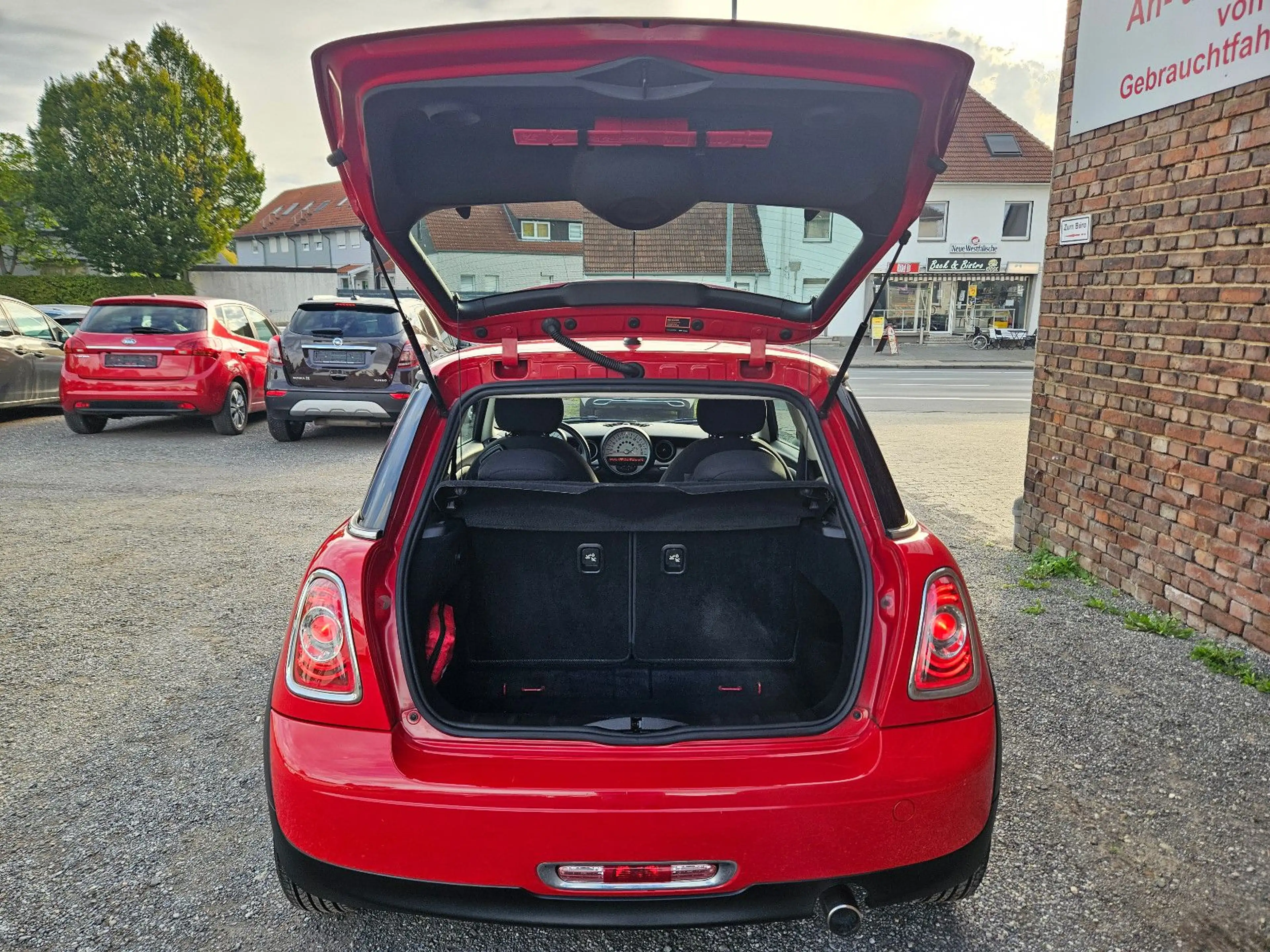 MINI One 1.6 | Inspektion neu — photo 12