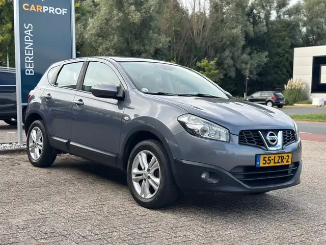 Nissan Qashqai view 3