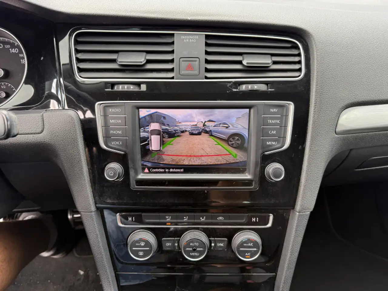 Volkswagen Golf Standard Model — photo 12