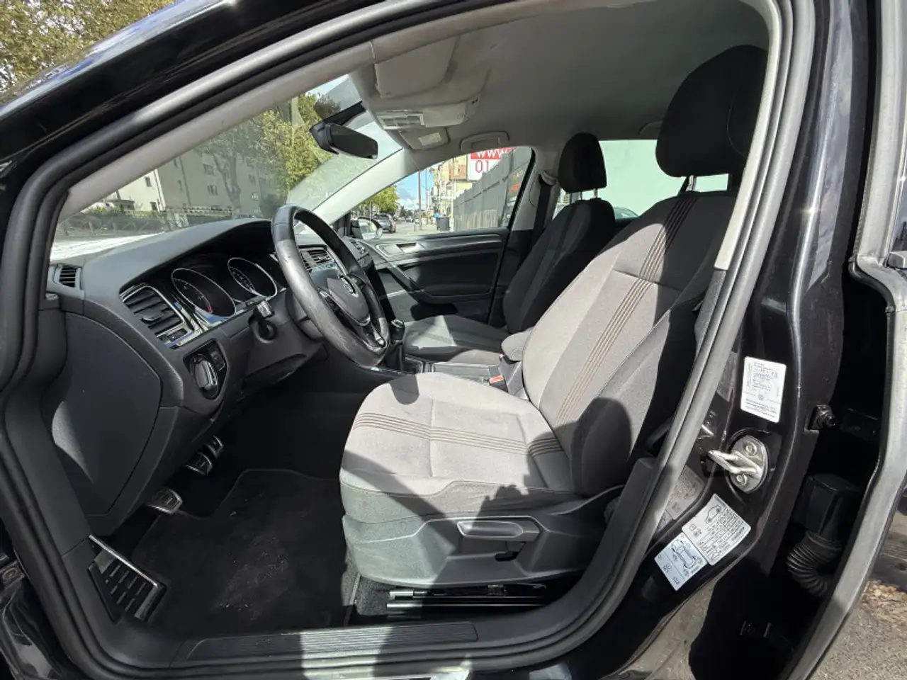 Volkswagen Golf Standard Model — photo 5