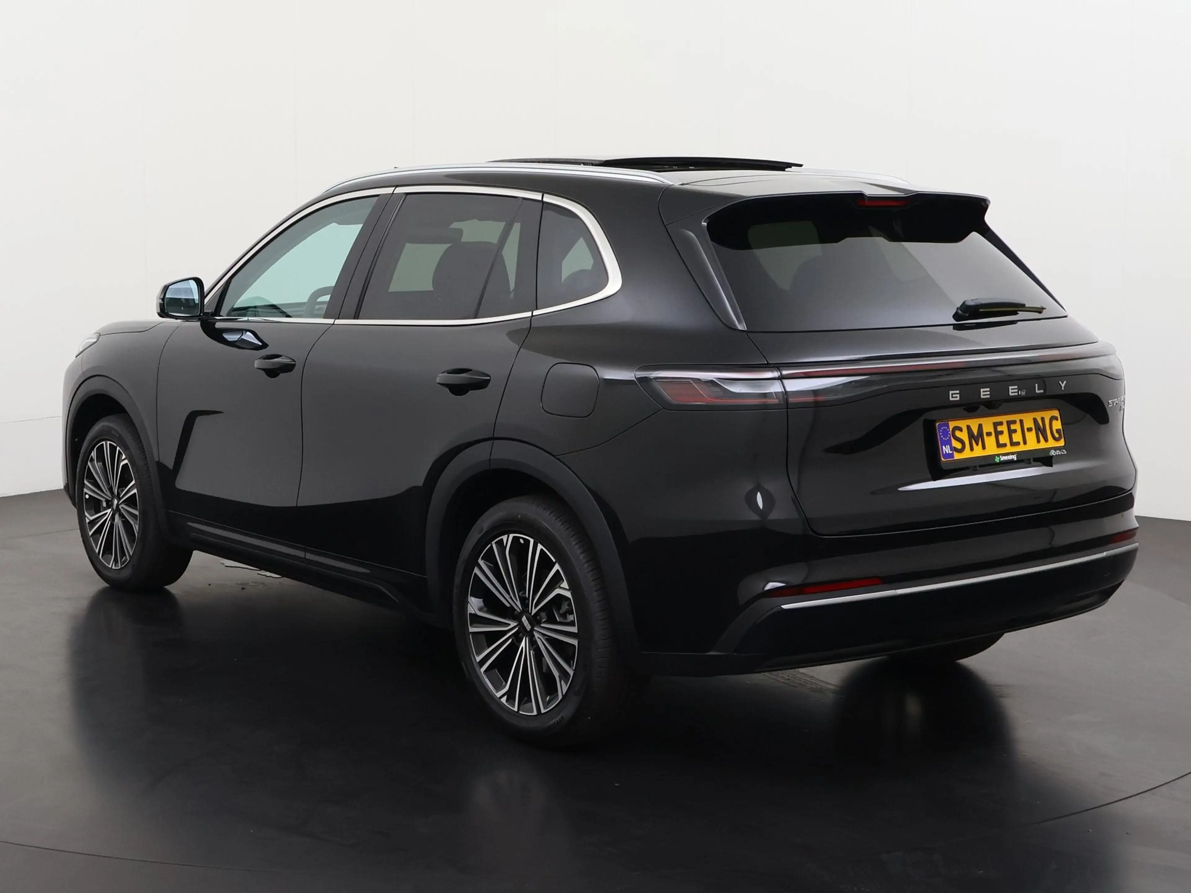 Geely Starray EM-i 1.5 Max | Panoramadak | Leder | HUD | 360 | Zondag — photo 6