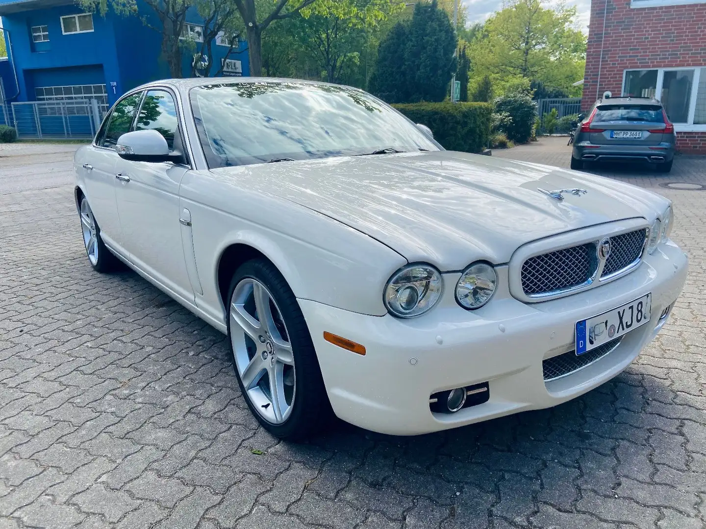 Jaguar XJ8 Alb - 2