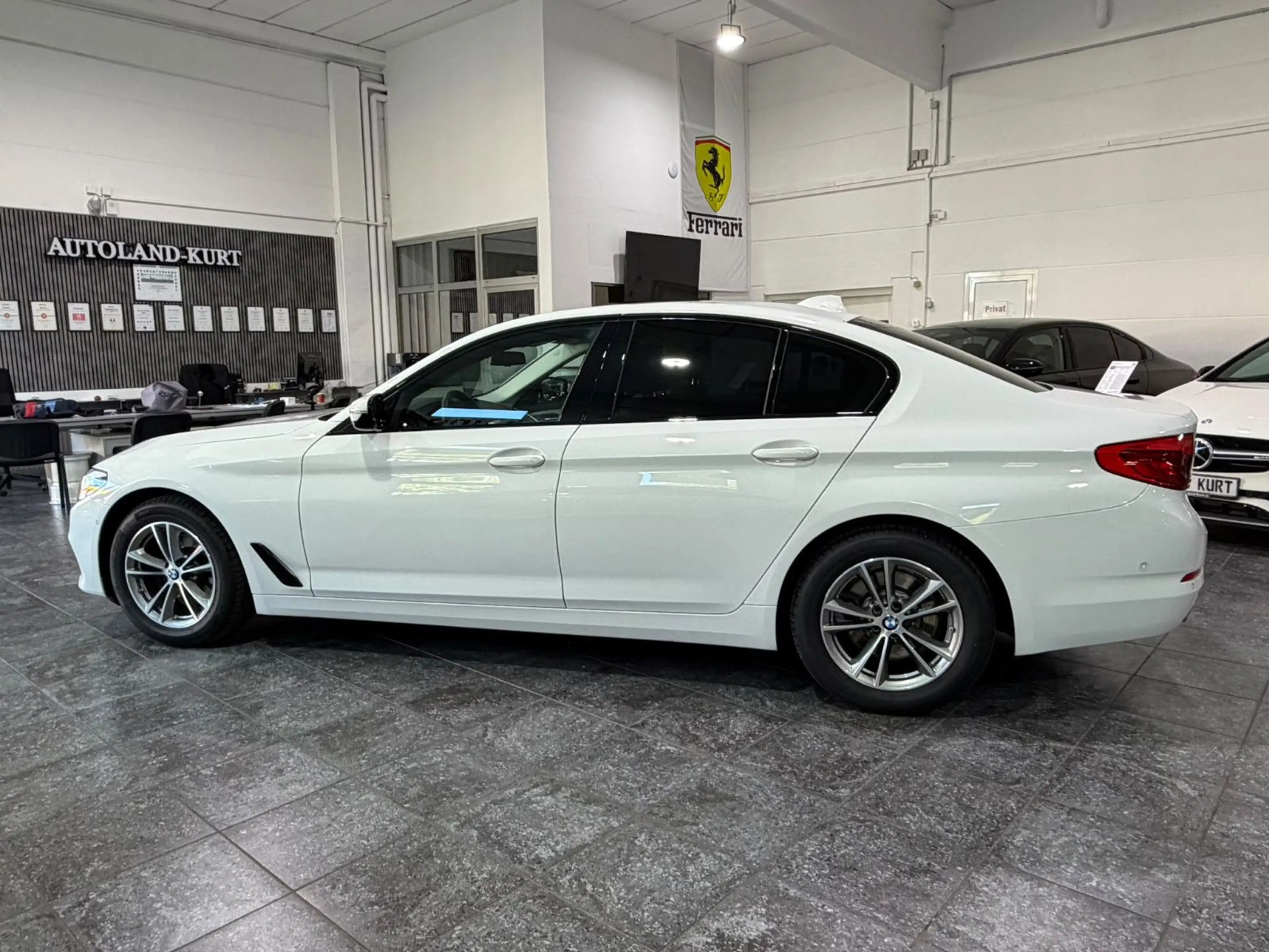 BMW 520 i Automatik*LED*Navi*Driv.Assist.*RFK*2.Hand — photo 5