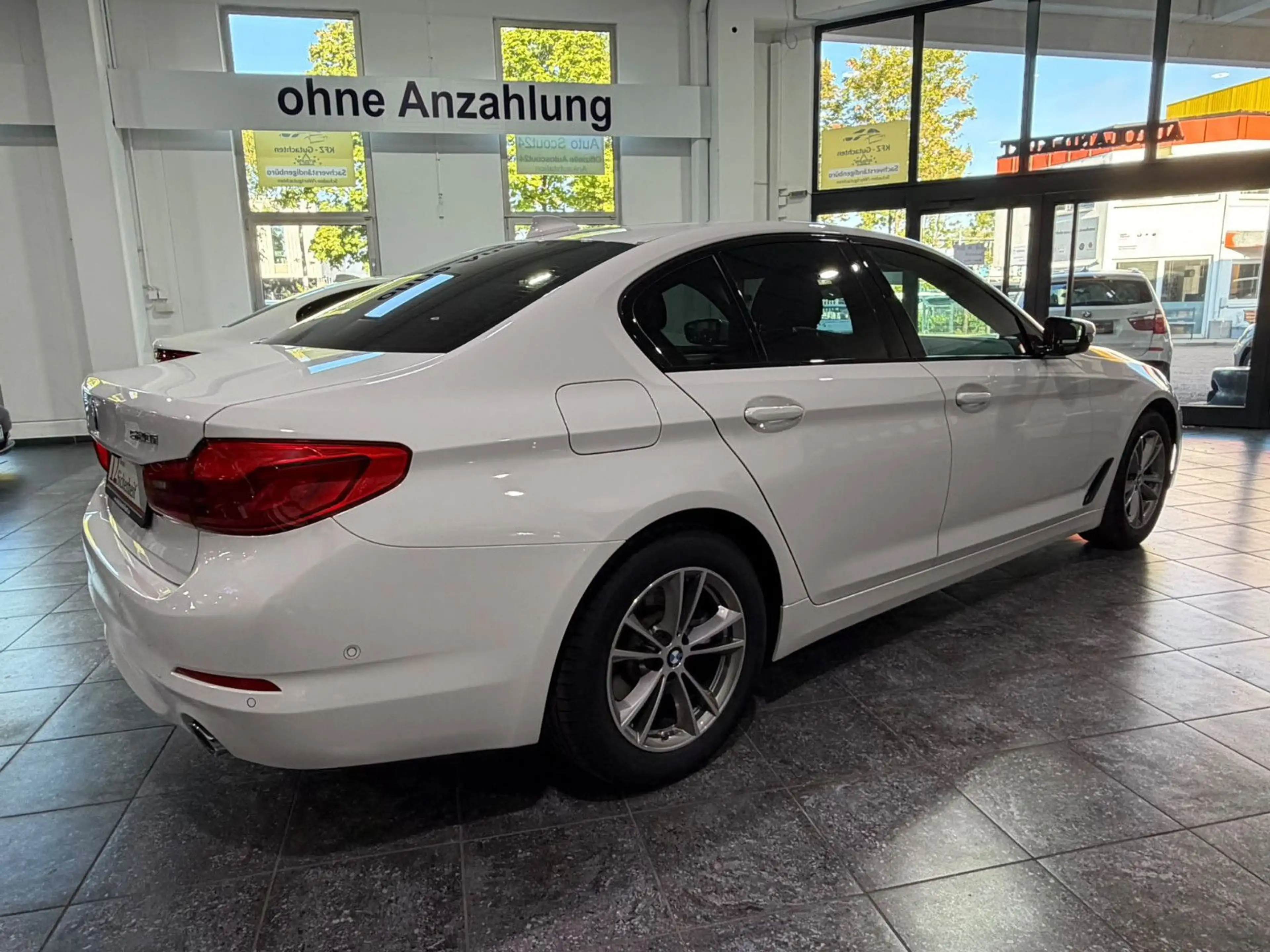 BMW 520 i Automatik*LED*Navi*Driv.Assist.*RFK*2.Hand — photo 8