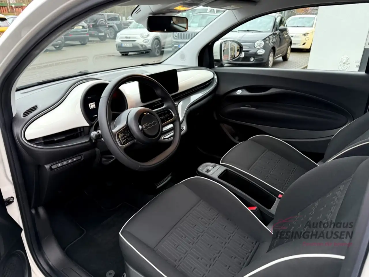 Fiat 500e +Keyless+Klimaaut.+Tempomat Apple CarPlay Android 10