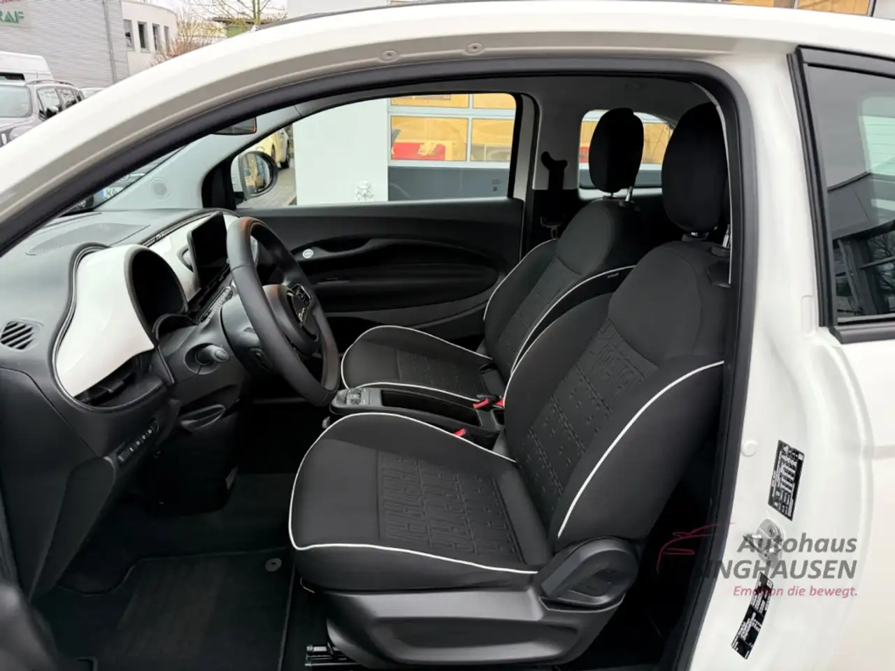 Fiat 500e +Keyless+Klimaaut.+Tempomat Apple CarPlay Android 11