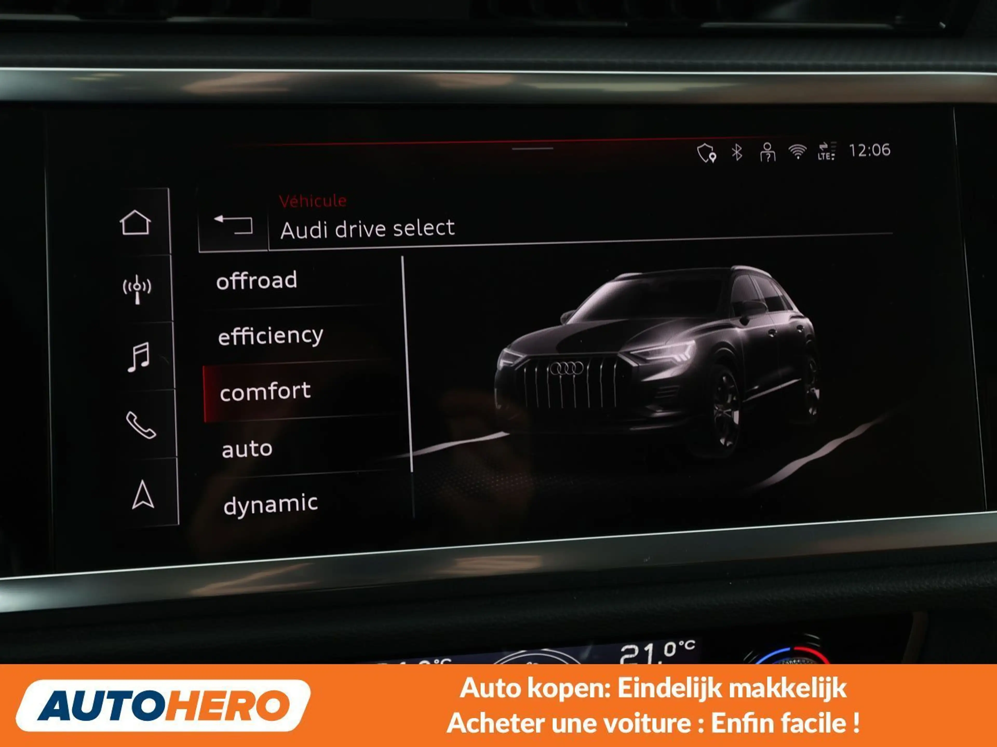 Audi Q3 35 TFSI S line — photo 14