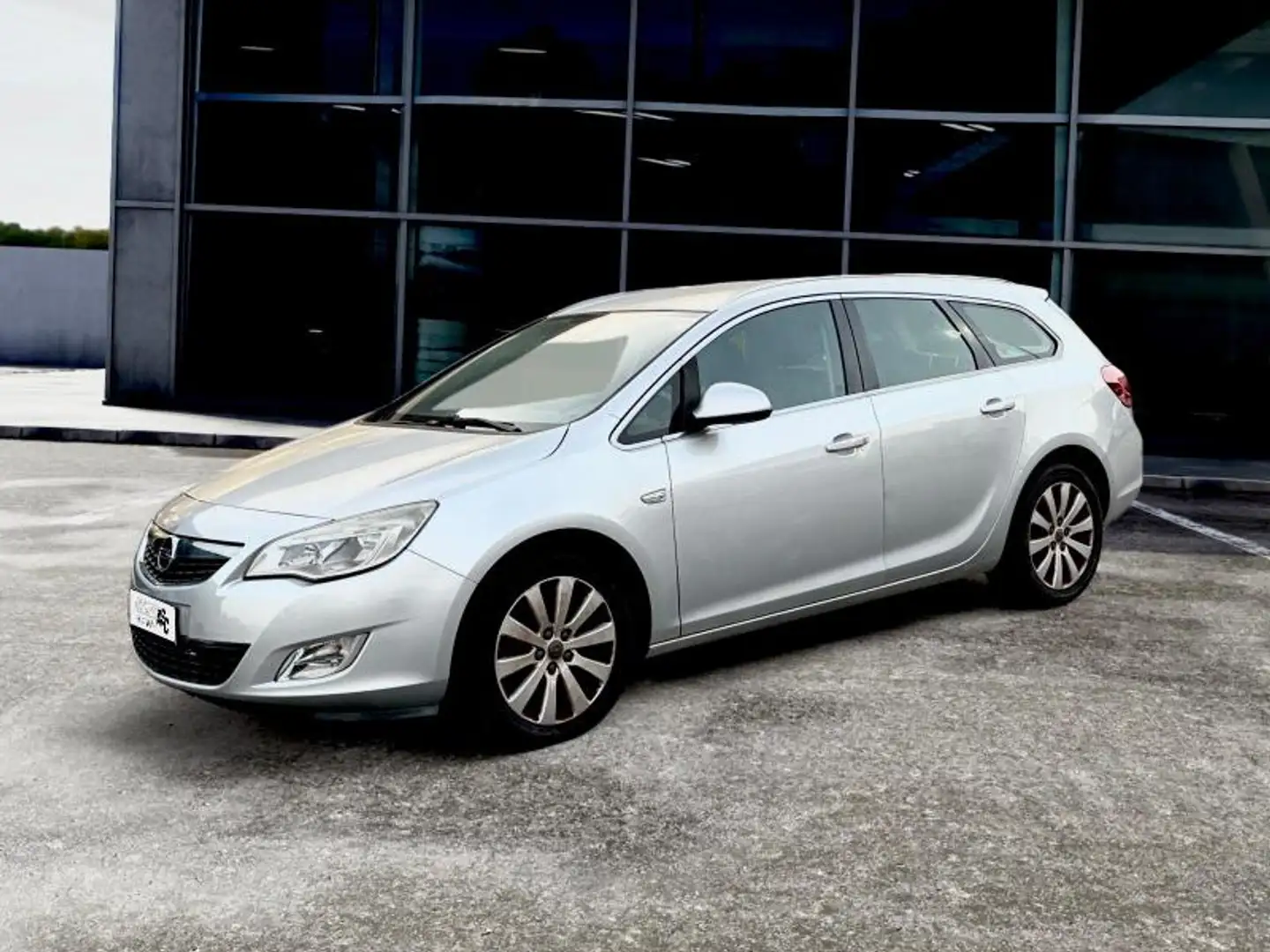 Opel Astra 1.7 cdti Cosmo 110cv Argent - 1