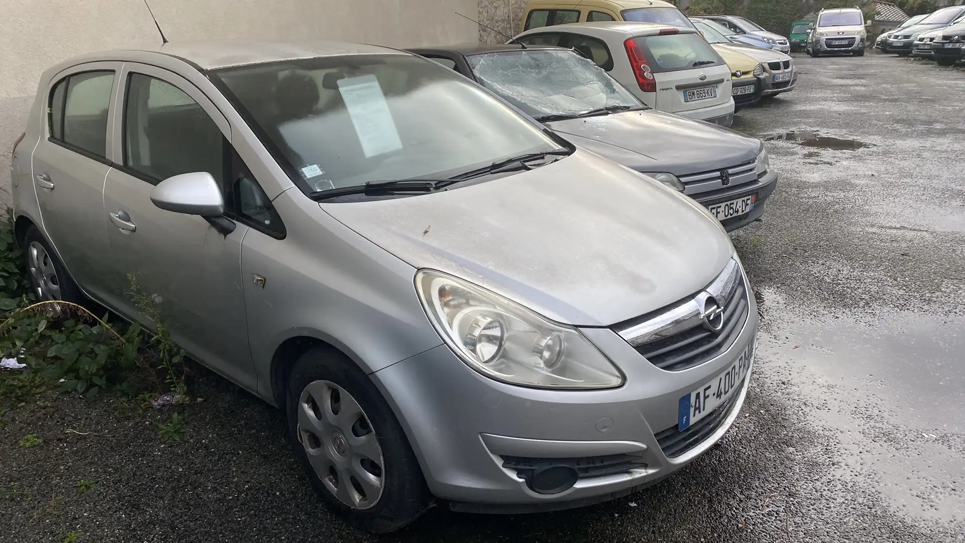 Opel Corsa 1.2 - 80 Twinport Enjoy - 1