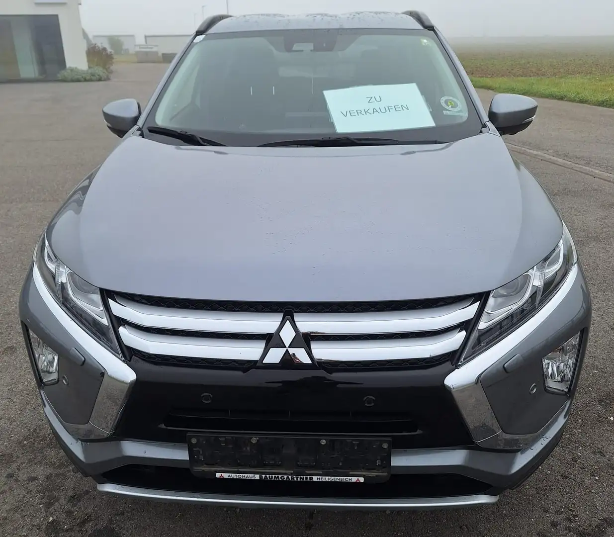 Mitsubishi Eclipse Cross Eclipse Cross 1,5 TC 2WD Intense+ 40 CVT Aut. Silber - 1