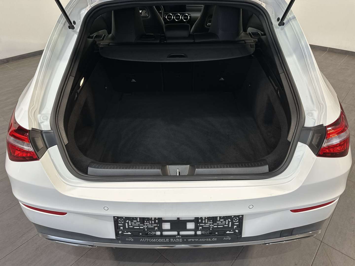 Mercedes CLA 200 AMG Line -  - Joinsteer - #5