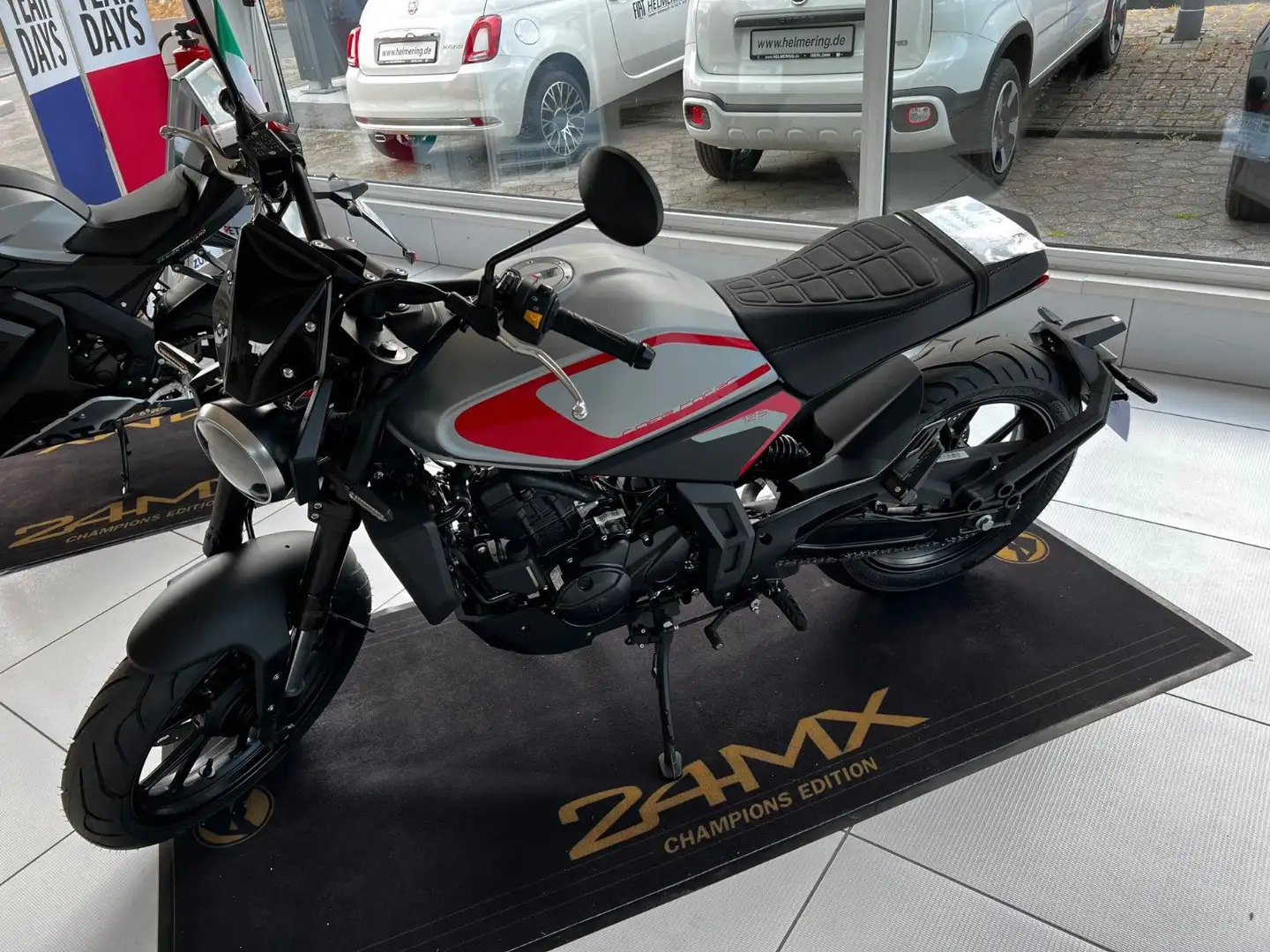 Motobi DL 125 CR Silver - 1