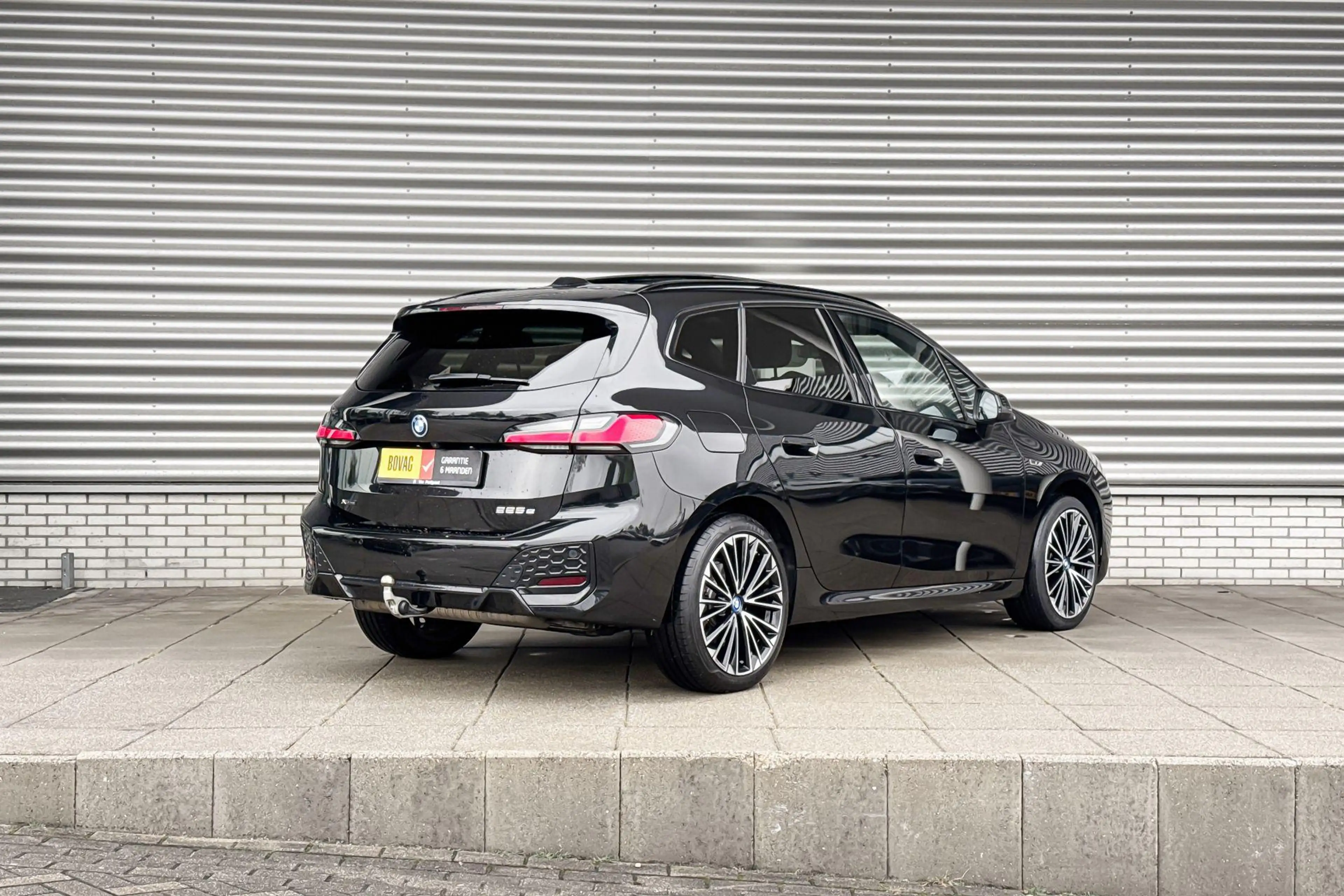 BMW 225 2-serie Active Tourer 225e xDrive — photo 4