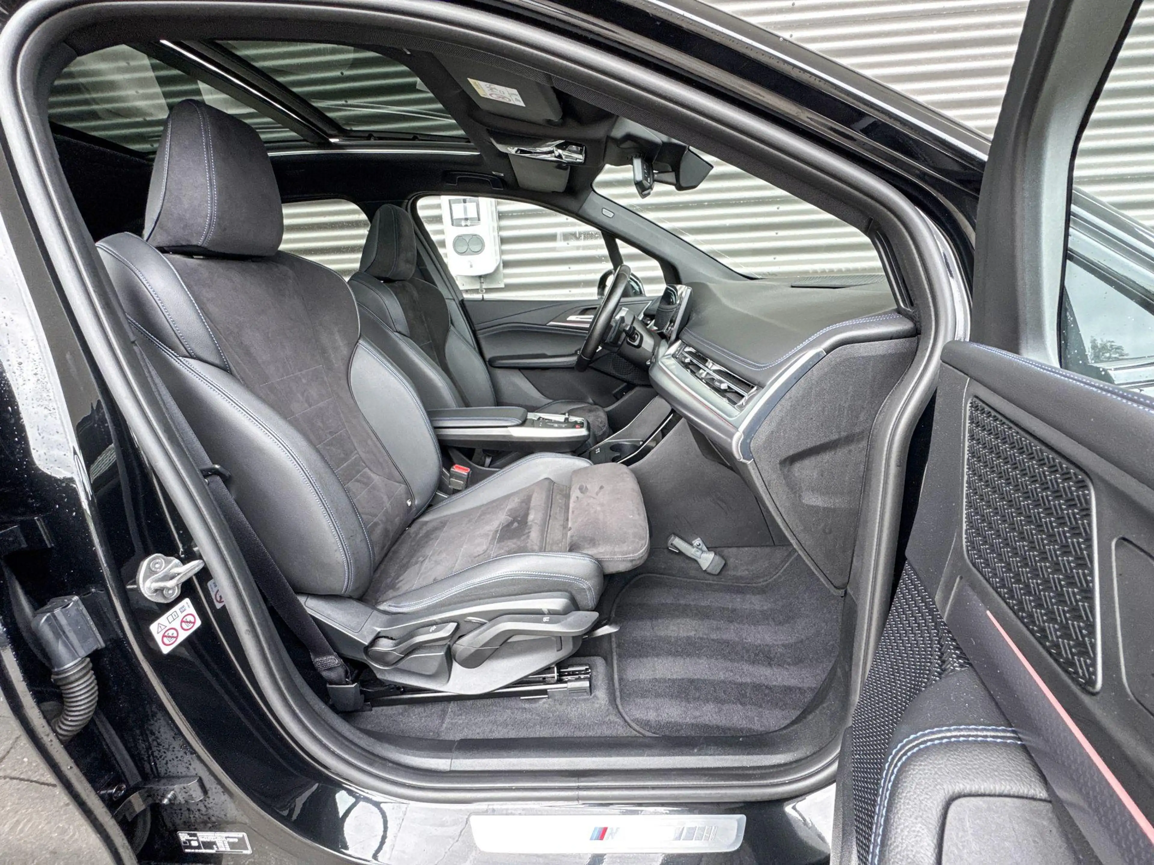 BMW 225 2-serie Active Tourer 225e xDrive — photo 10