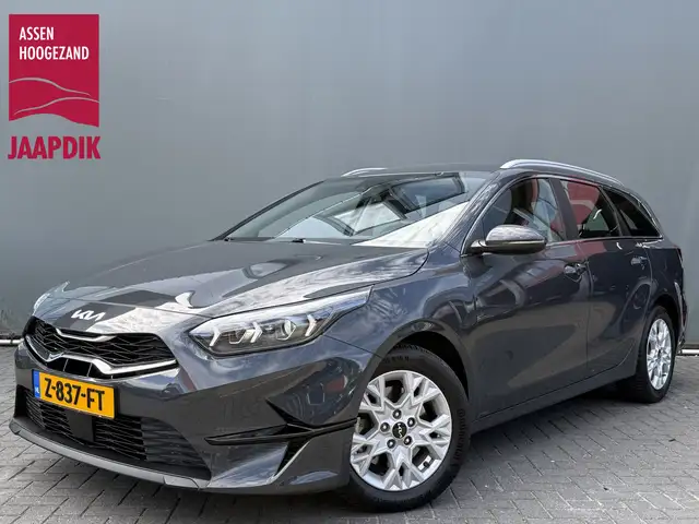 2024 Kia Ceed in Grey for sale