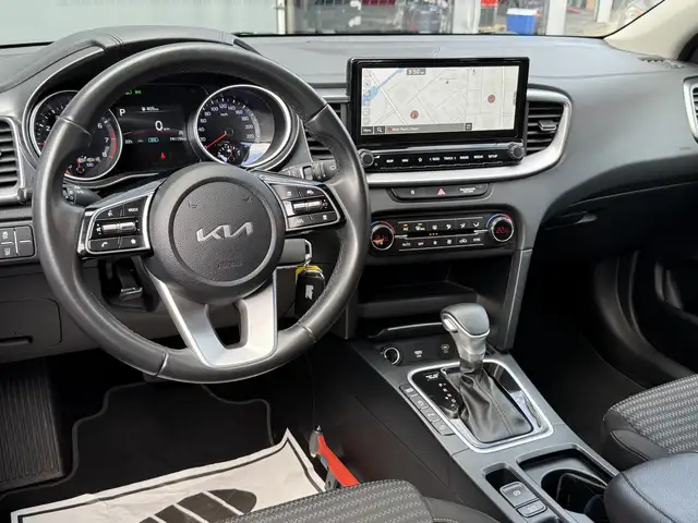Kia Ceed view 5