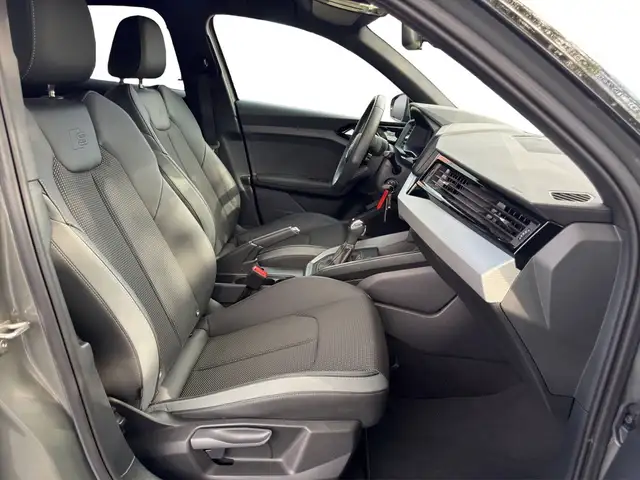 Audi A1 view 12