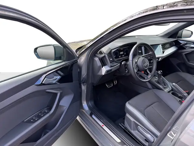 Audi A1 view 13