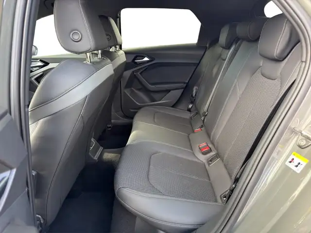 Audi A1 view 22