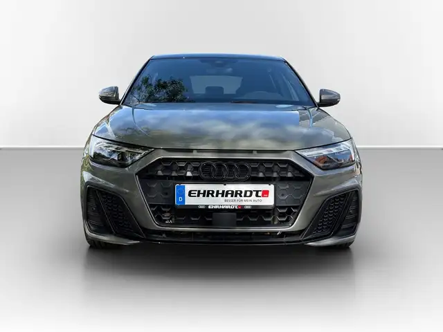 Audi A1 view 2