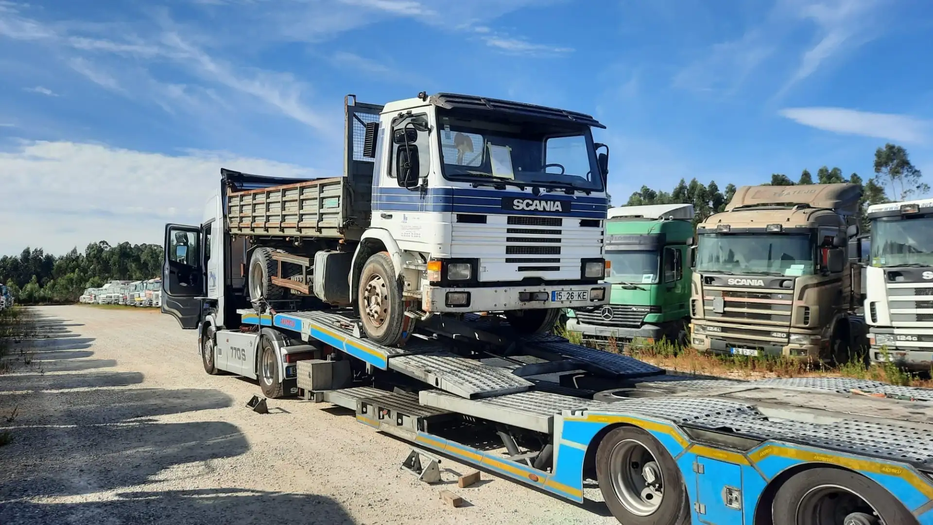 Trucks-Lkw Scania - 1