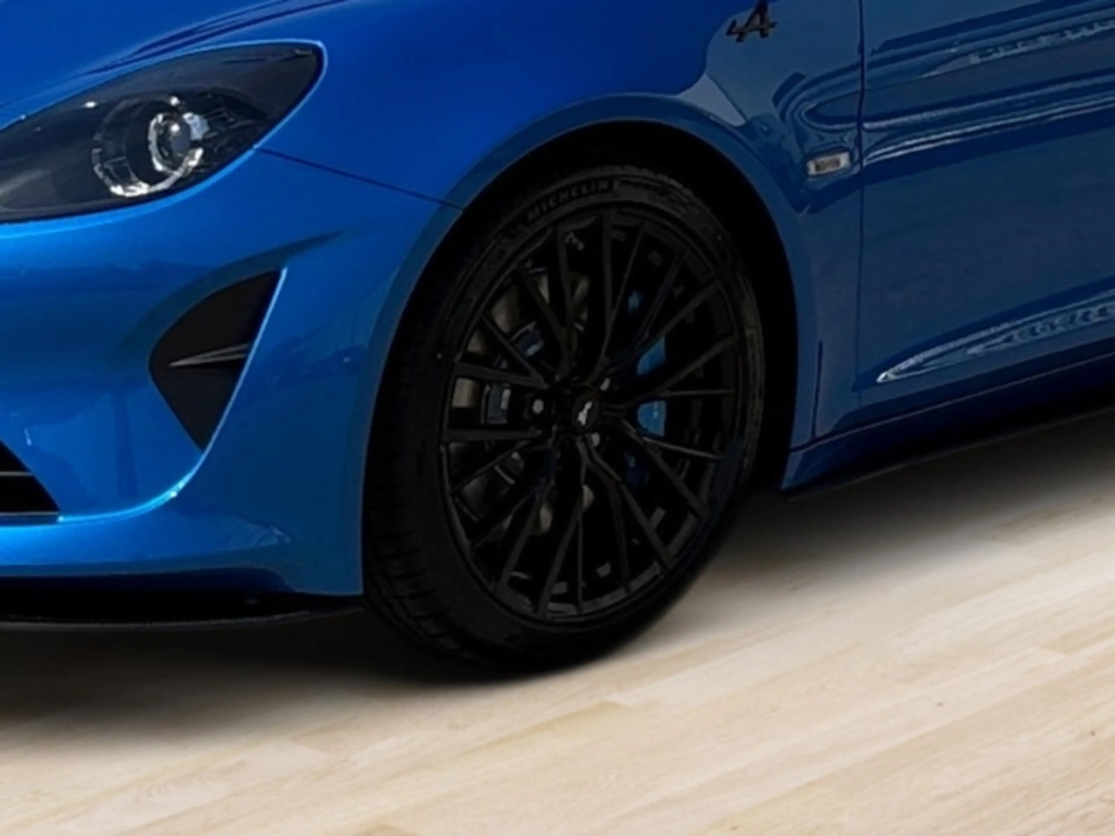 Alpine A110 GTS-*Aero-Paket*Mikrofaser-Paket*Aktive Sport-R-Ab — photo 7