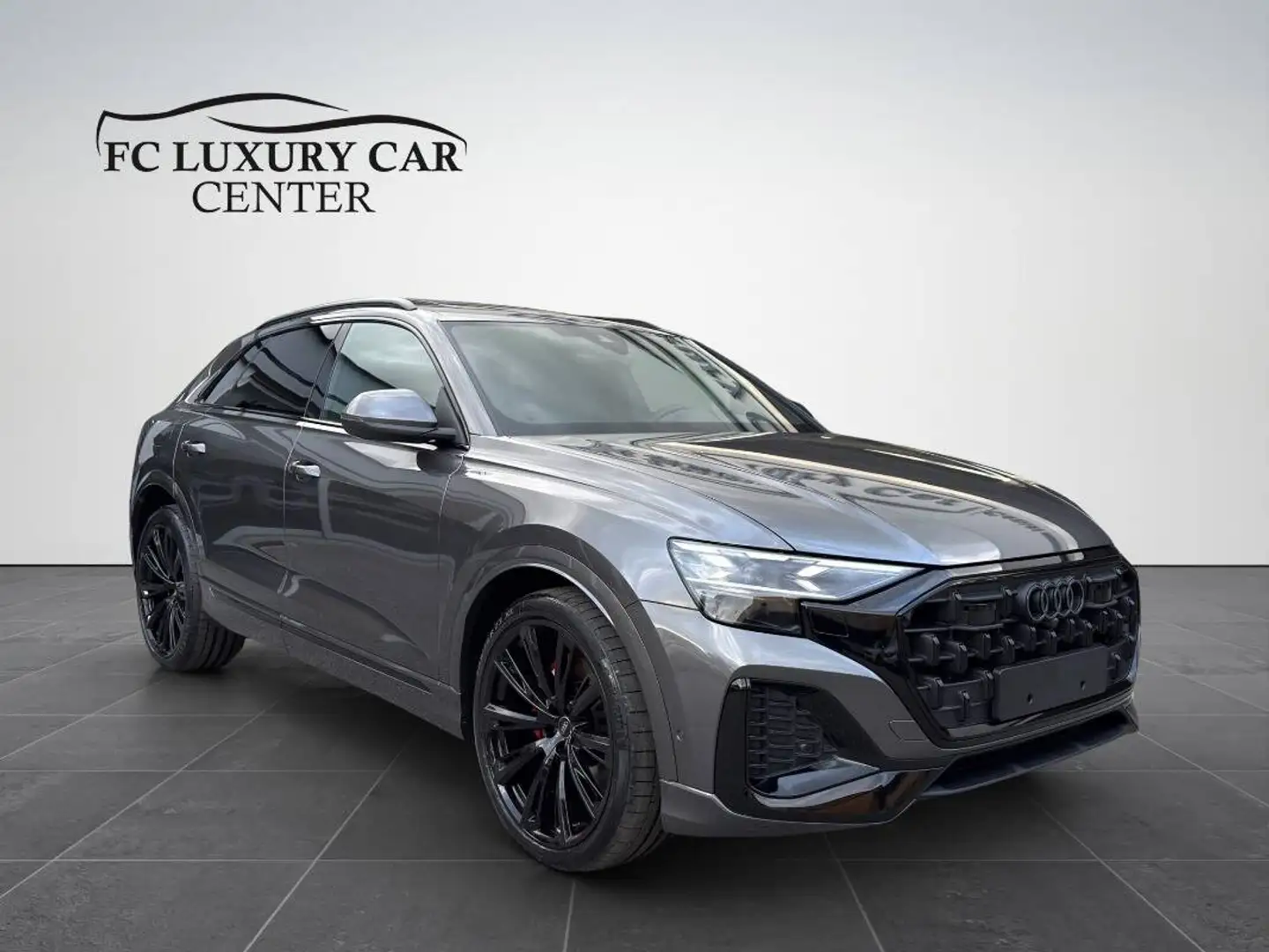 Audi Q8 3.0 286CV S LINE TETTO PELLE VALCONA CERCHI 23 Grigio - 1