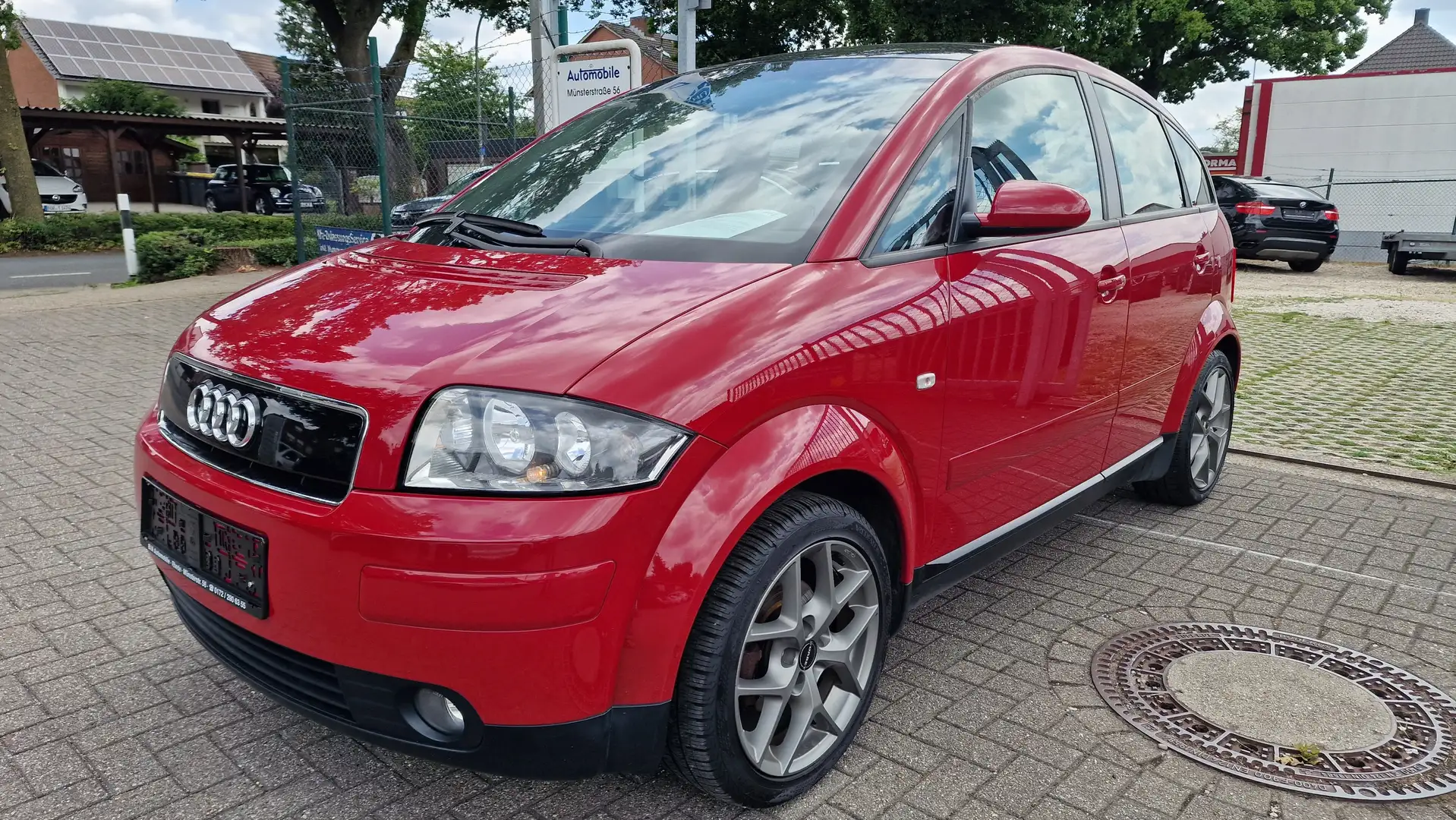Audi A2 1.4 Panorama Klima Tüv+Gewährleistung Rouge - 1