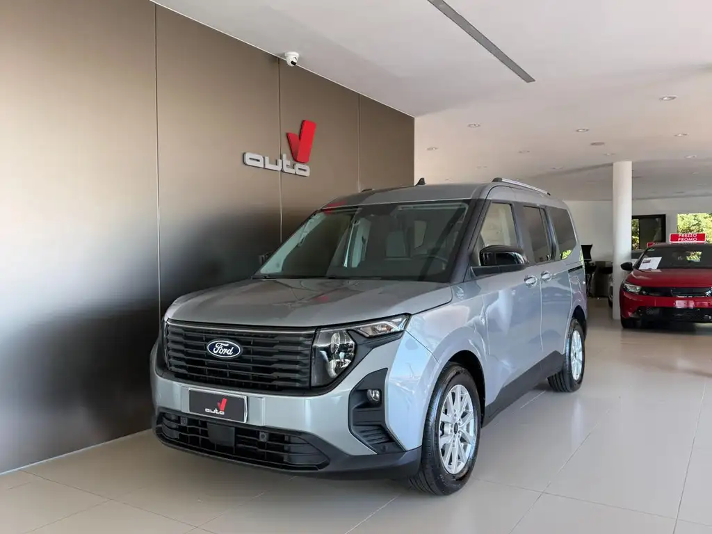 Ford Tourneo Courier 2025 из Европы — купить под ключ