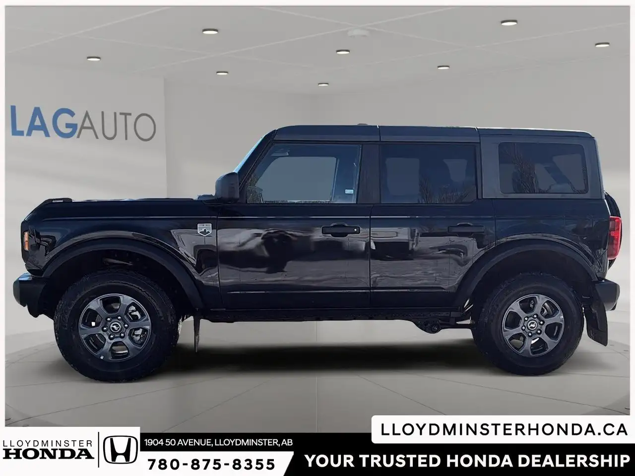 Ford Bronco снимка Ford Bronco